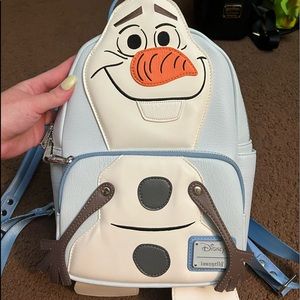 Disney Olaf with Moving Hands Loungefly Backpack